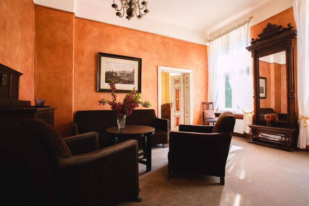 Dwor - House Of Rosenthal Villa *